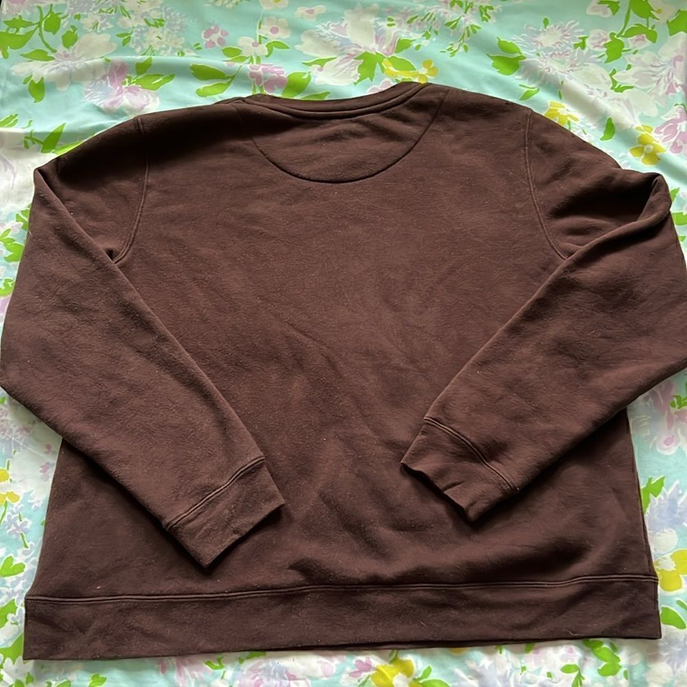 Cardinal Embroidered Needlepoint Sweatshirt - L - Picture 9 of 9